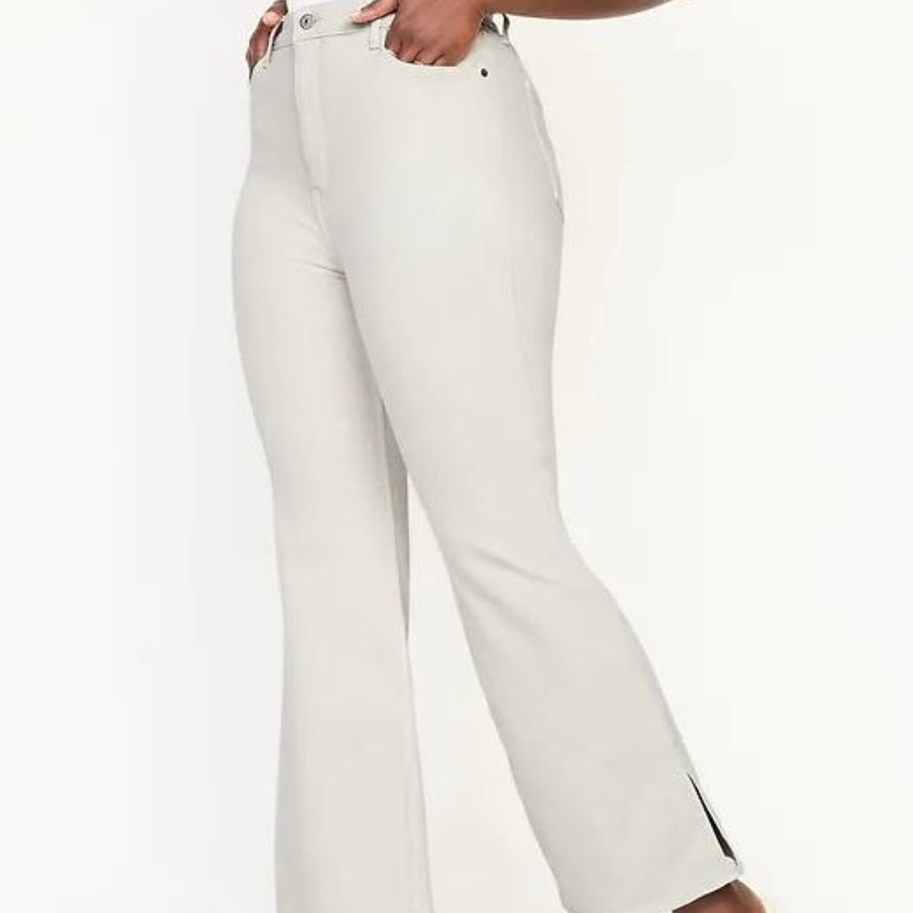Old Navy Higher High-Rise Off-White Side-Split Flare Jeans for Women New - Picture 6 of 12